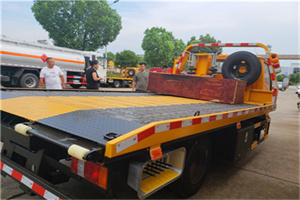 宁波附近拖车电话号码服务